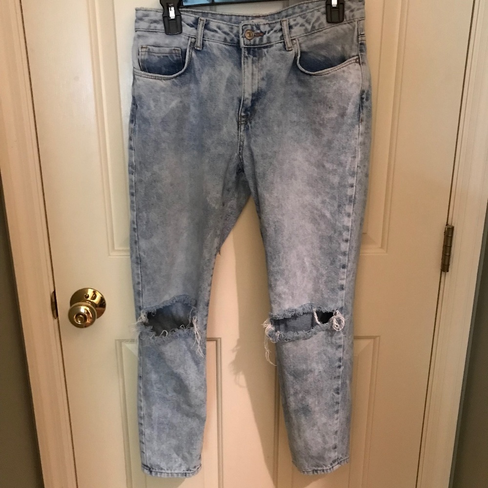 Forever 21 Acid Wash Boyfriend Jeans Size 28